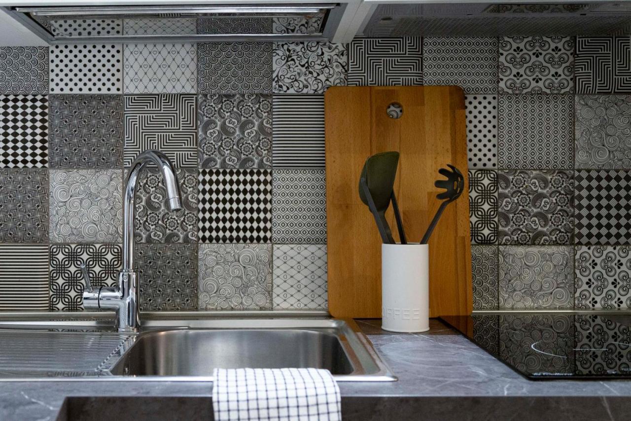 Tram Apartment For 4 Guests Трієст Екстер'єр фото